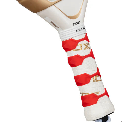 Pala de Padel Nox AT10 Genius 12K Alum XTREM 2026 + Tarro de pelotas +Overgrip + Protector