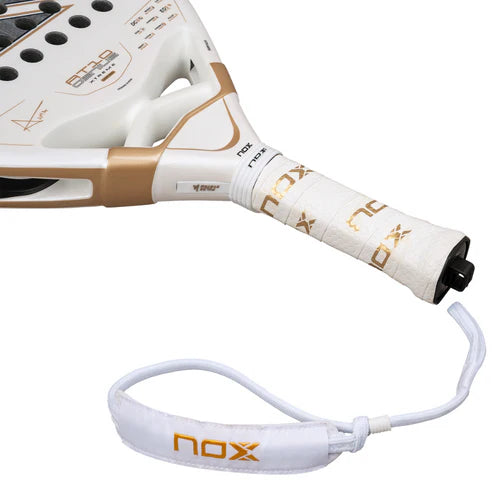 Pala de Padel Nox AT10 Genius 12K Alum XTREM 2026 + Tarro de pelotas +Overgrip + Protector