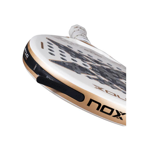 Pala de Padel Nox AT10 Genius 12K Alum XTREM 2026 + Tarro de pelotas +Overgrip + Protector