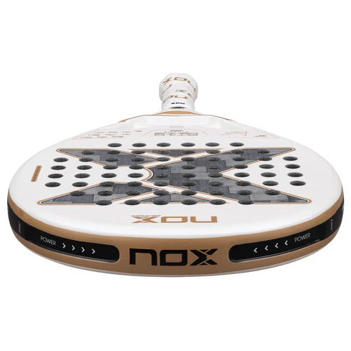 Pala de Padel Nox AT10 Genius 12K Alum XTREM 2026 + Tarro de pelotas +Overgrip + Protector
