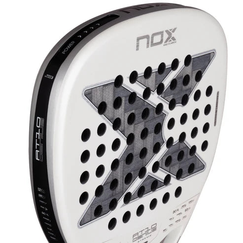 Pala de Padel Nox AT10 Genius Attack 12K Alum XTREM 2026 + Tarro de pelotas +Overgrip + Protector