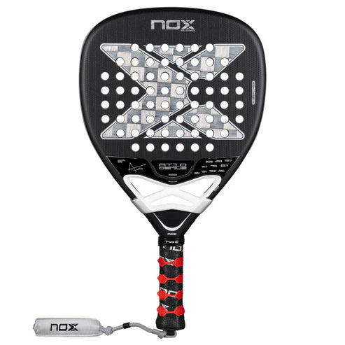 Pala de Padel Nox AT10 Genius Attack 18K Alum 2026 + Tarro de pelotas +Overgrip + Protector