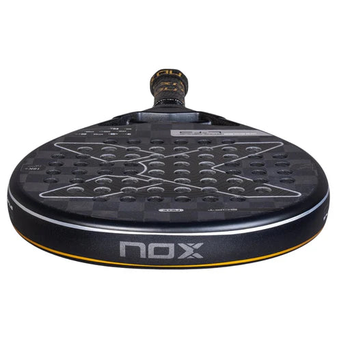 Pack Pala Padel Nox AT10 Genius Limited Edition (360-375gr) 2025